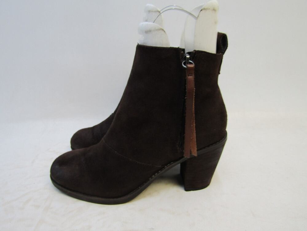 Dolce Vita Womens Size 8 M Brown Suede Zip Ankle Fashion Boots Bootie
